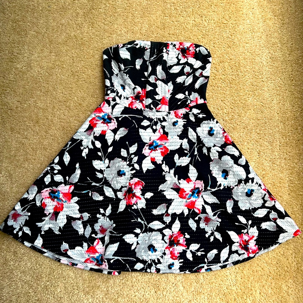 Express strapless dress, black with white floral design, size 0